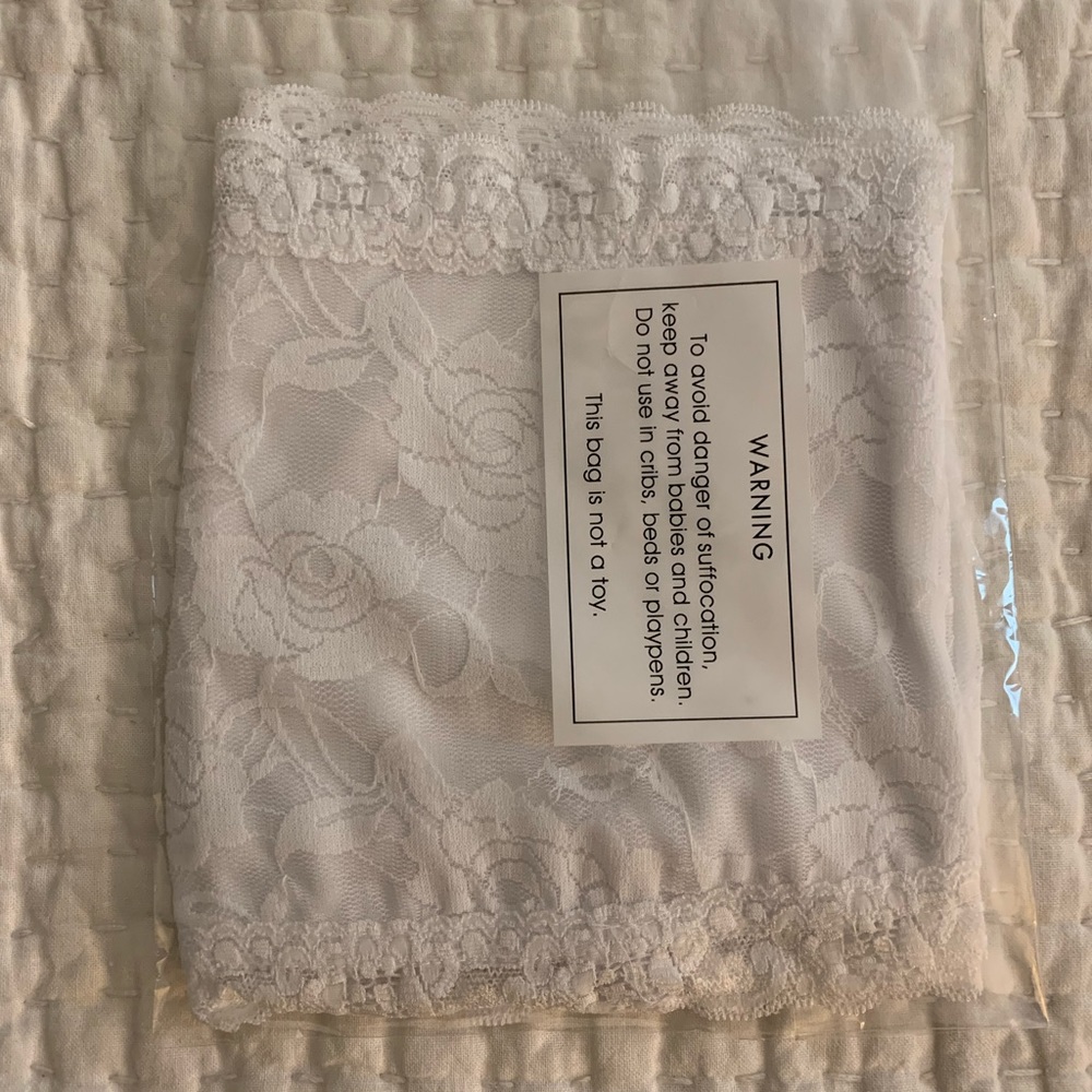 NWT WHITE LACE MODESTY CAMI BRA.  UNOPENED PACKAGE